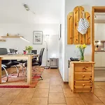 Freesenbruch Reihenhaus 6a - Möwe Ferienhaus *