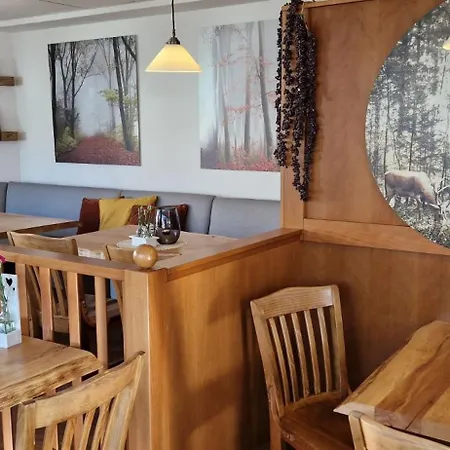 Freesenbruch Reihenhaus 6a - Moewe * Zingst