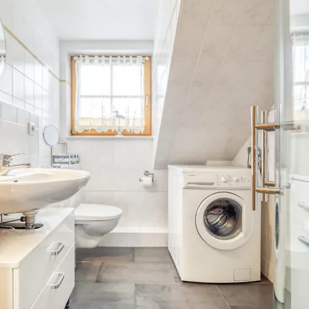 Freesenbruch Reihenhaus 6a - Moewe Holiday home Zingst